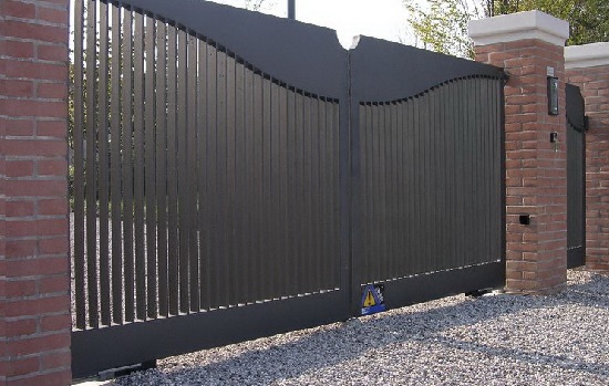 Купить новые ворота Абакан откатные в Белой Калитве по цене от 81512 руб