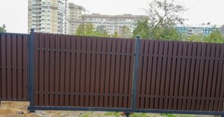 Купить распашные ворота из штакетника Белая Калитва, цена от 2701 руб.