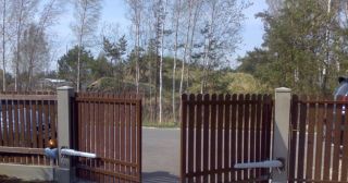 Купить распашные ворота из штакетника Белая Калитва, цена от 2701 руб.